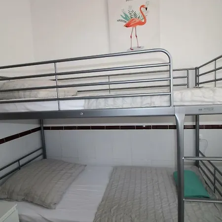 Apartment Big With Unique Patio Near Santa Barbara Castle *